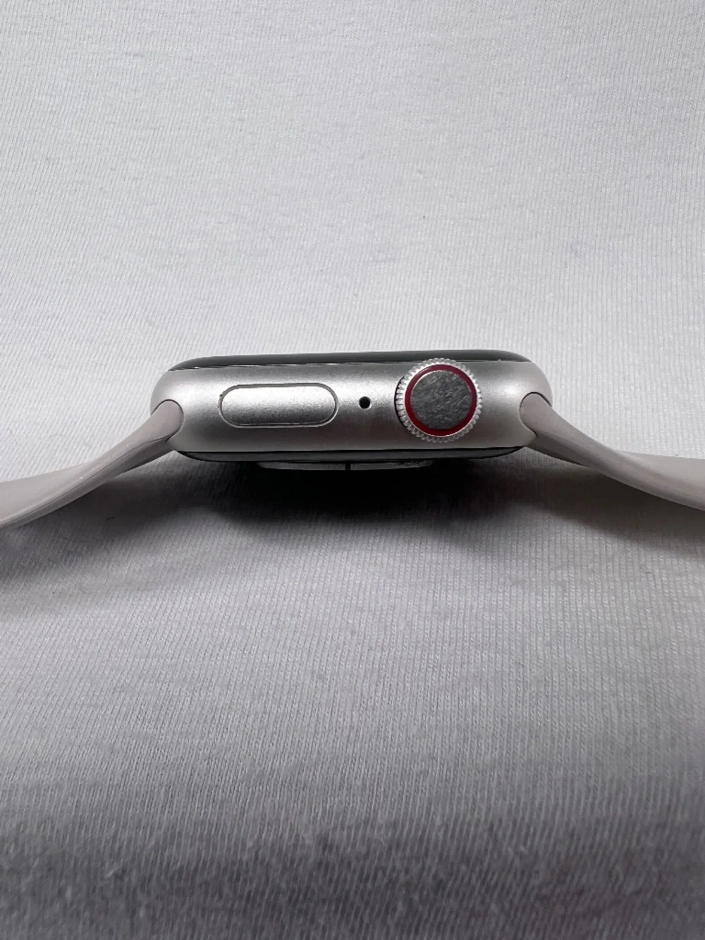 Apple iWatch Series 8 - GPS + Cellular - Battery Health 89% - 41mm Aluminum